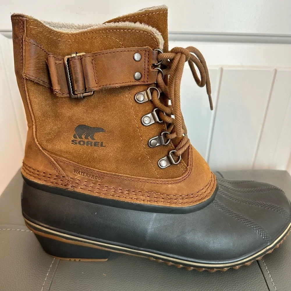 Sorel Winter Fancy Lace ll duck boots